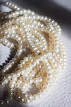 Load image into Gallery viewer, ELEGANS