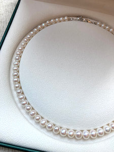ANIMO PEARL NECKLACE